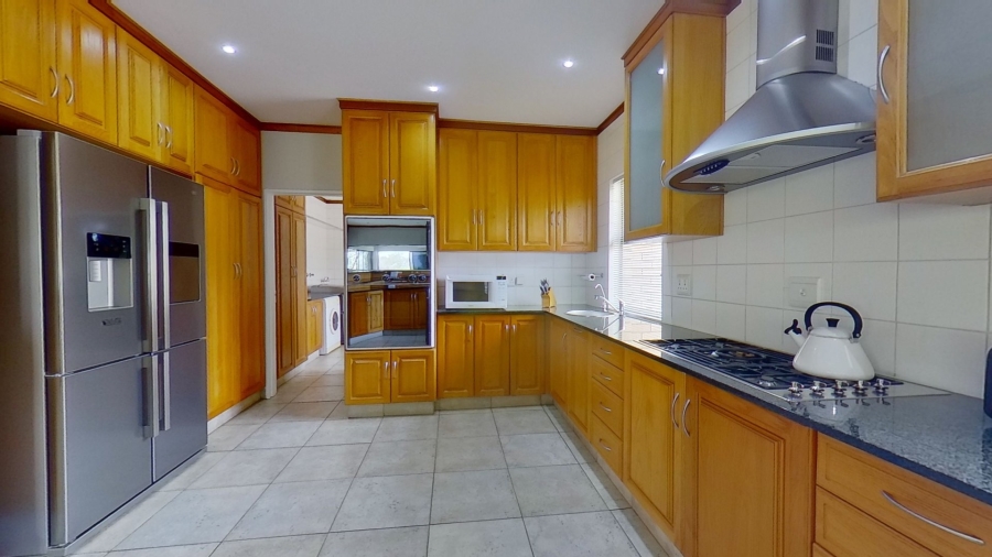 3 Bedroom Property for Sale in Vredenhof Sh Free State